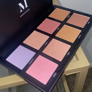 NWT 8S Morphe Stellar Impact High Impact Highlighter Palette